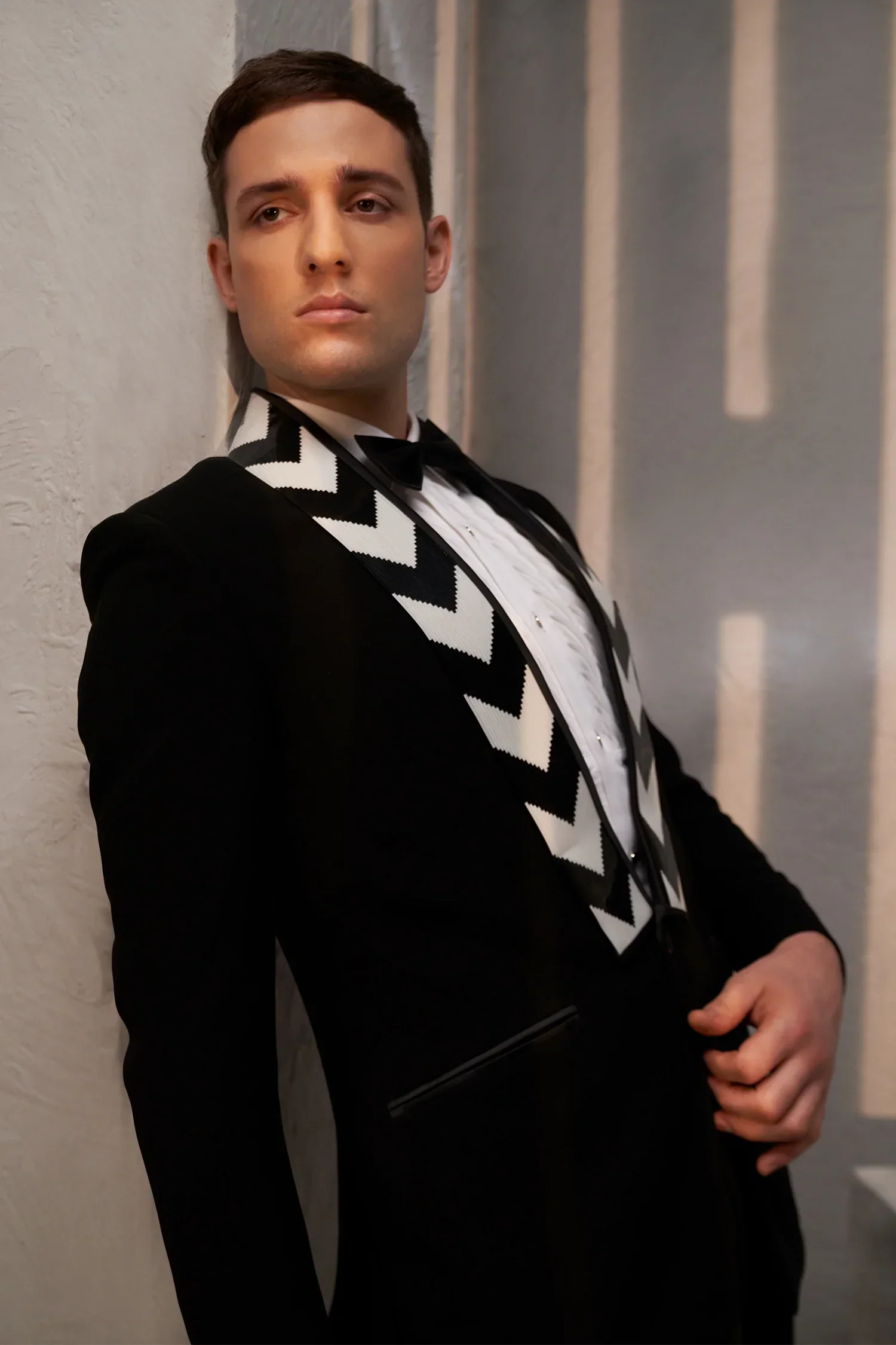 Black and Peal White Imported Tuxedo Suit - Image 3