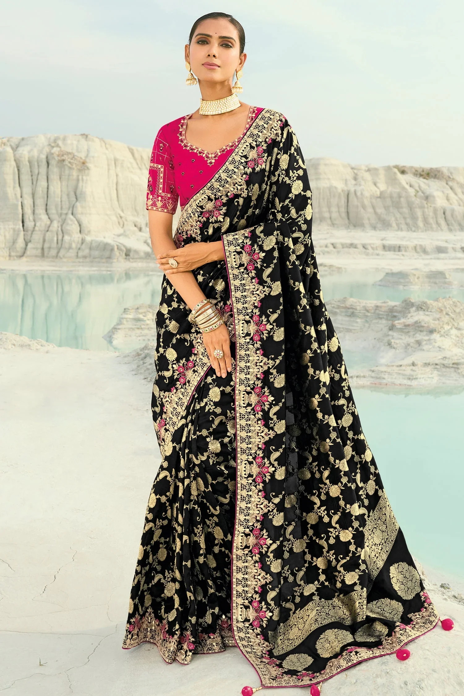 Black Viscose Woven Saree with Embroidery Border - Image 2
