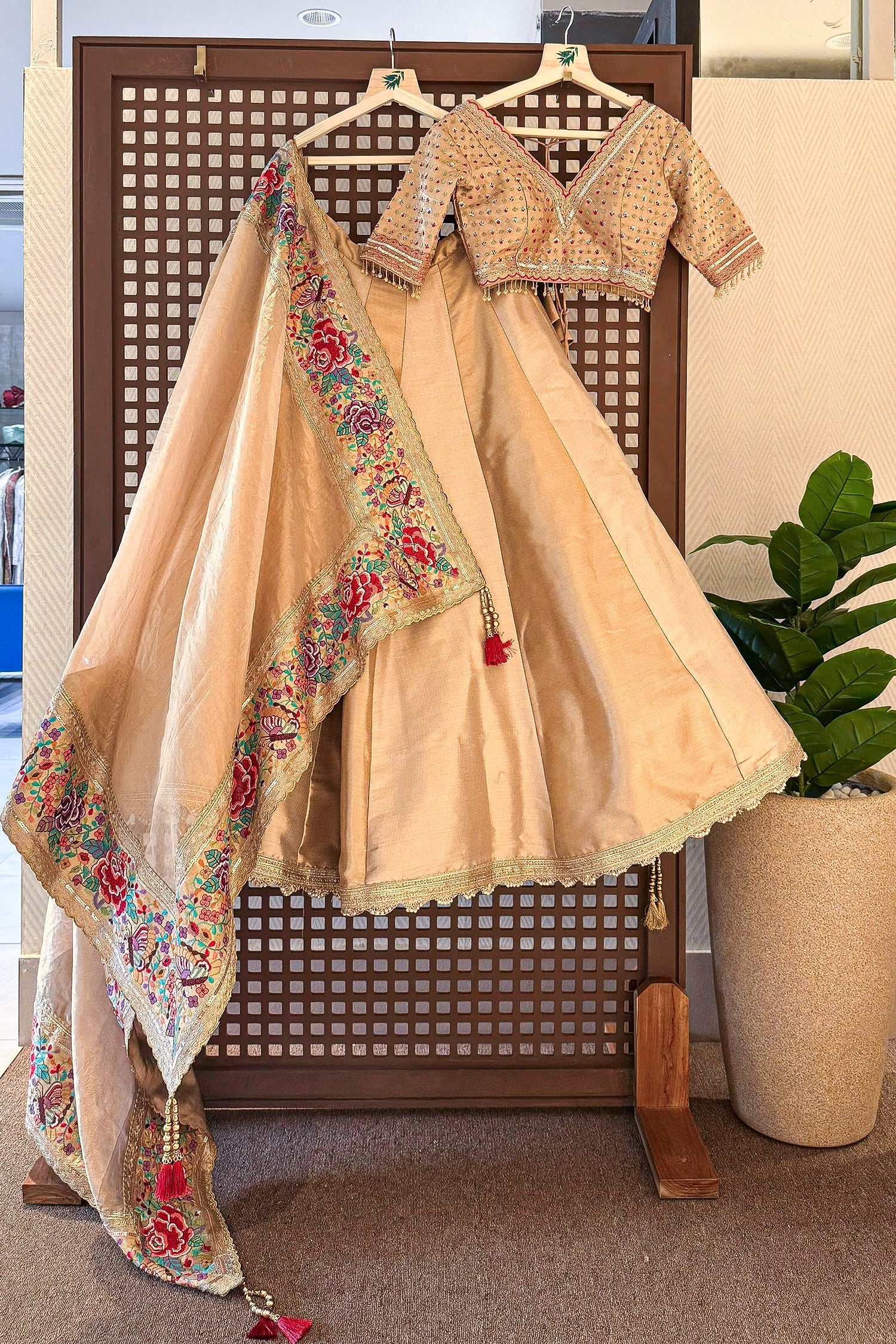 Golden Tissue Silk Lehenga with Petit Point Parsi Embroidered Border Dupatta - Image 3