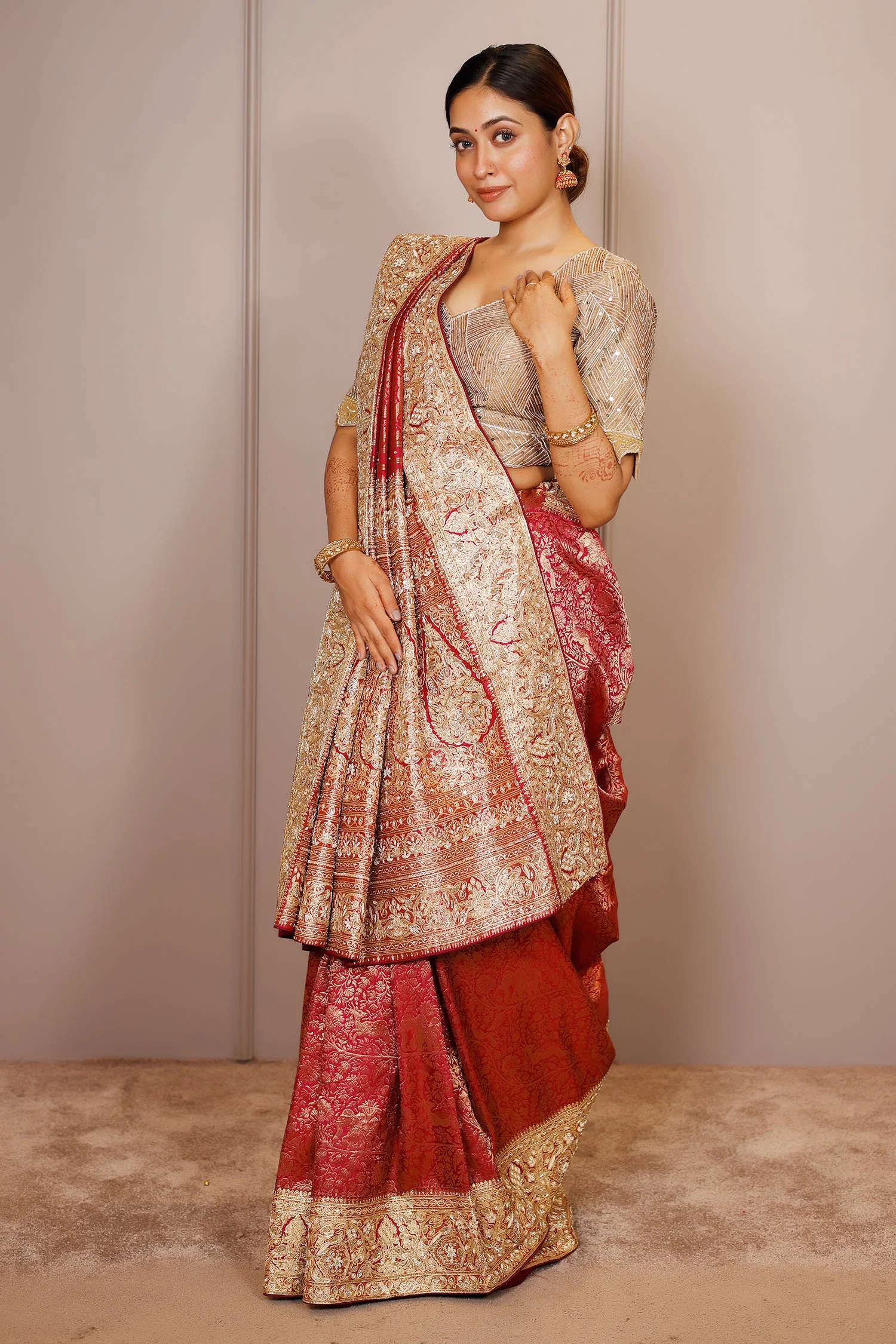 Magenta Kanchipuram Silk Traditional All Over Woven Saree with Handworked Border and Pallu - Image 2