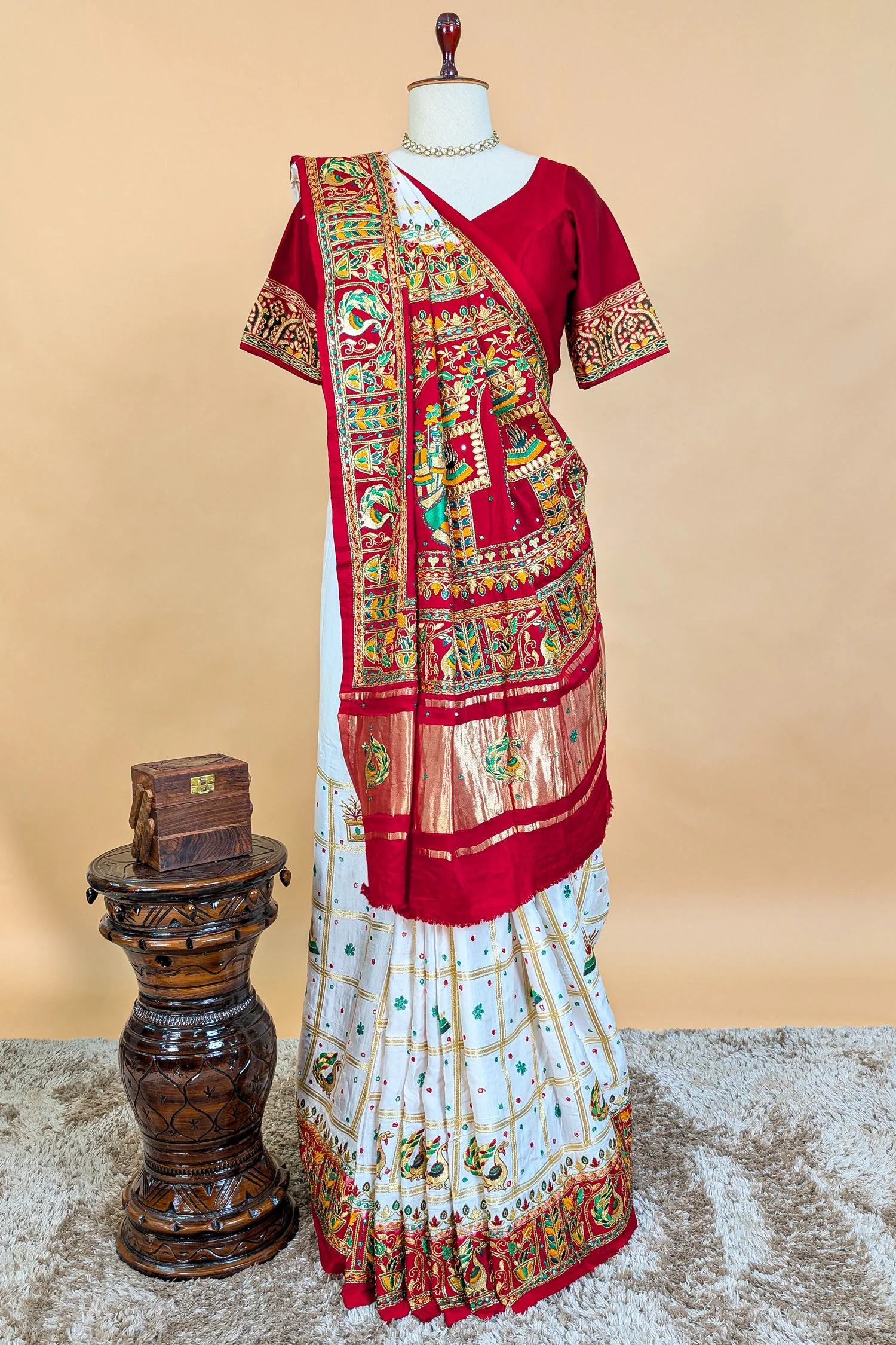 Pearl White Gaji Silk Bridal Panetar Saree with Embroidery - Image 5