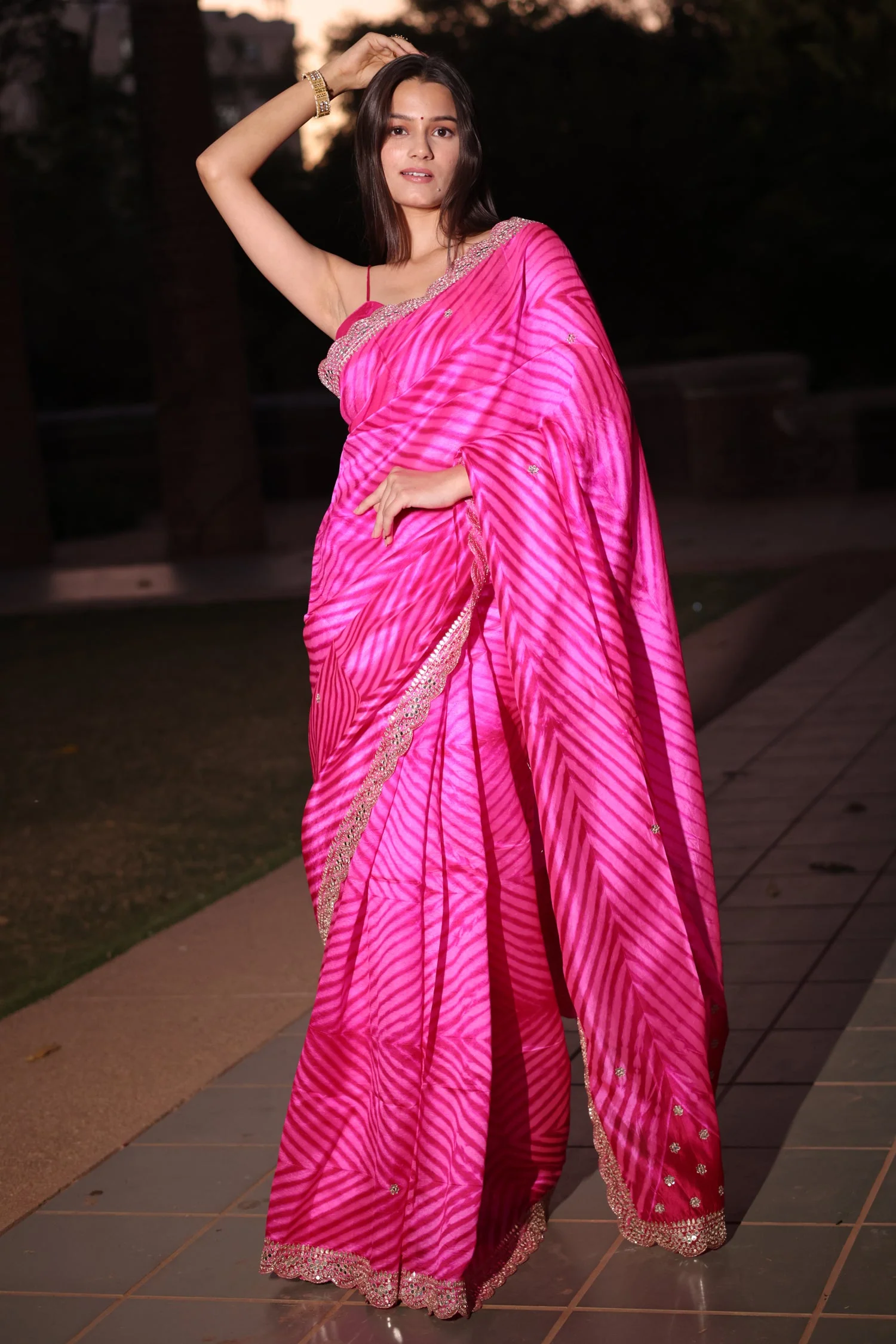 Pink Silk Leheriya Printed Saree with Applique Work Scallop Border - Image 3