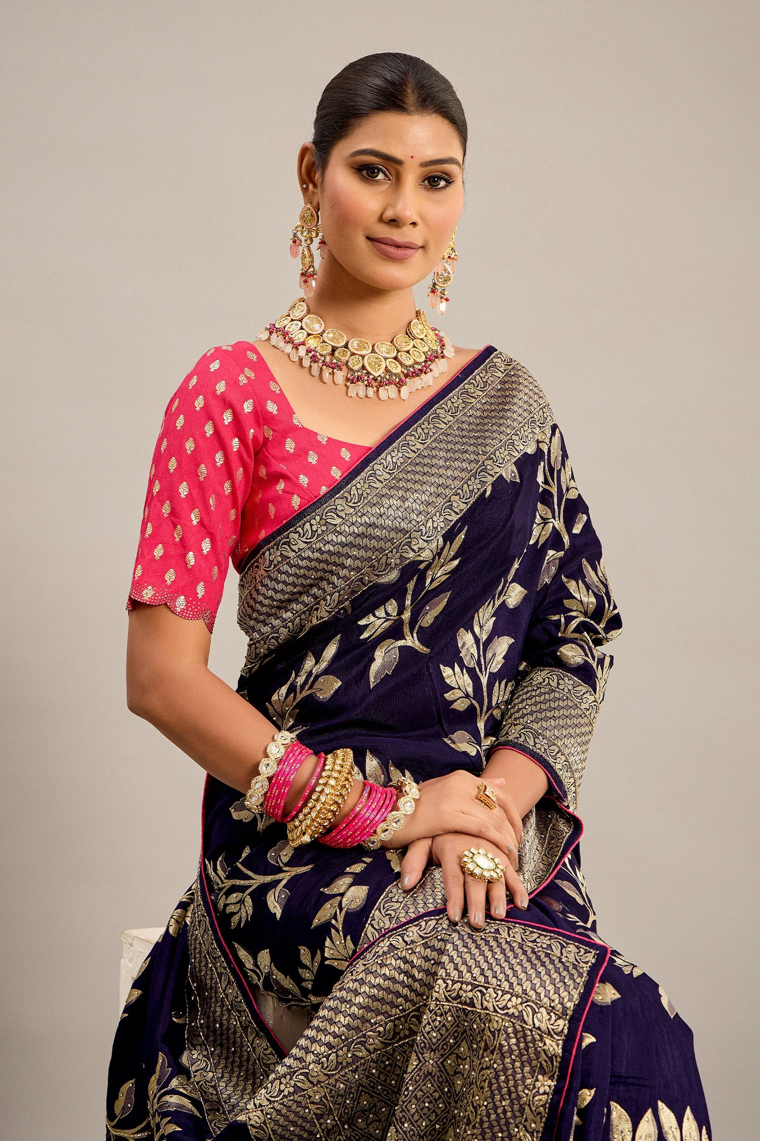 Purple Art Silk Woven Saree - Image 4
